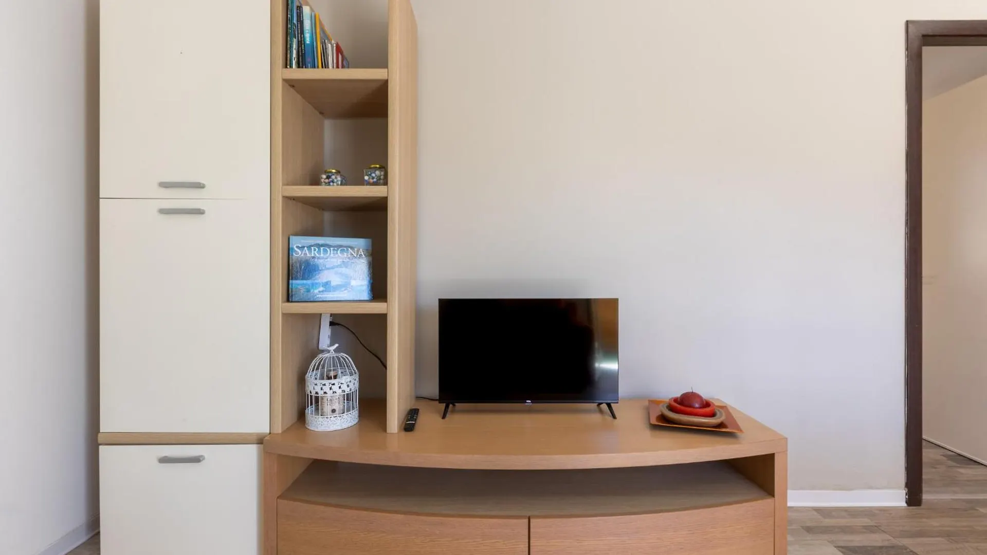 Max Apartment Quartu SantʼElena
